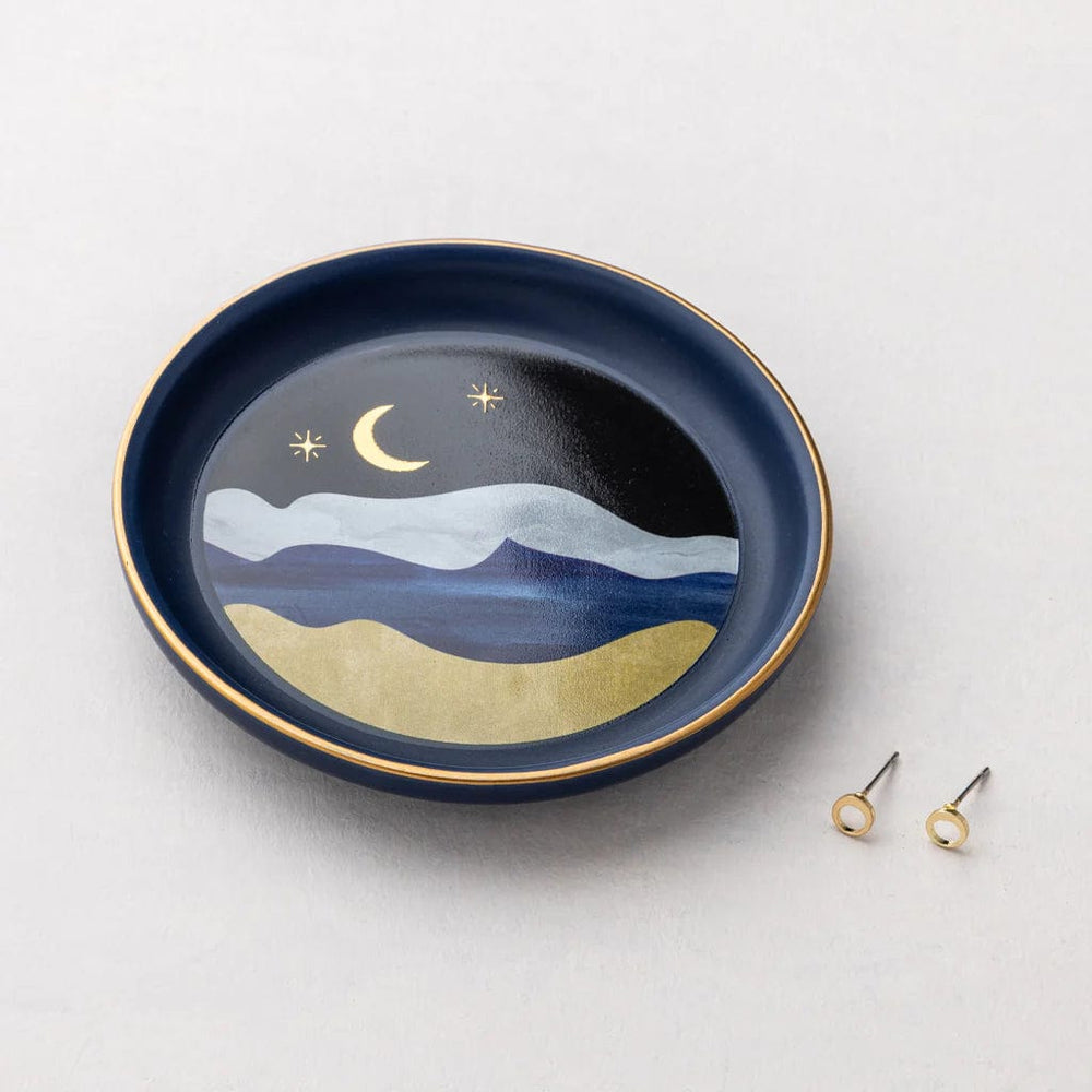 
                      
                        GIFT Jewelry Dish & Stud Earring Set - Moonlight/Midnight
                      
                    