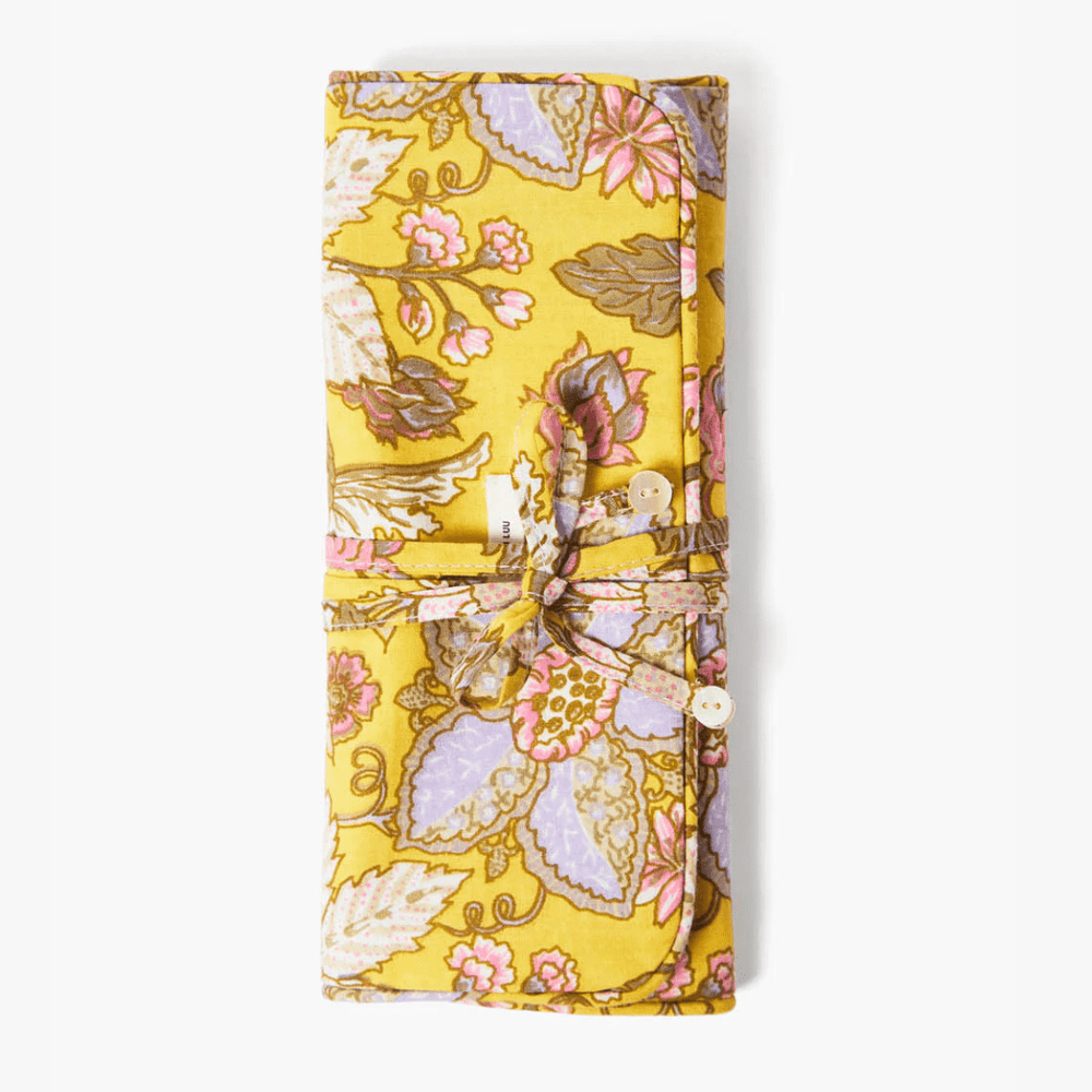 GIFT Jewelry Roll Up Case in Yellow