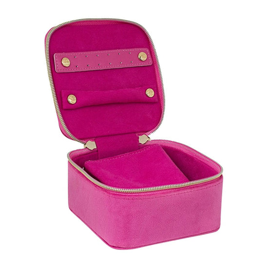 GIFT Luxe Velvet Jewelry Cube in Berry