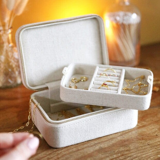 GIFT Natural Linen Jewelry Case