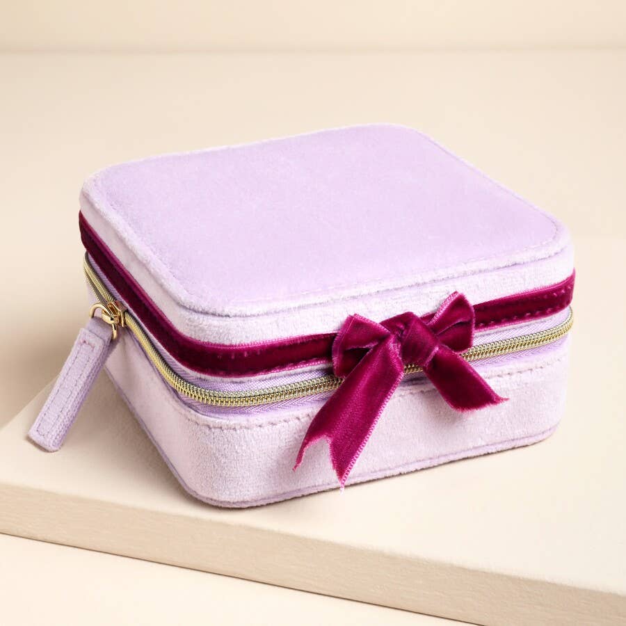 GIFT Pink and Burgundy Velvet Bow Square Travel Jewelry