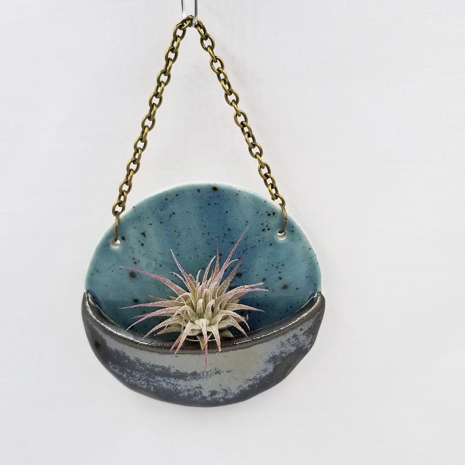 GIFT SMALL CERAMIC PLANTER POCKET WITH AIR PLANT