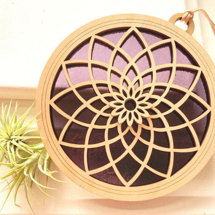 GIFT Standard 6" Suncatcher - Dahlia in Amethyst