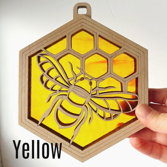 GIFT Standard 6" Suncatcher - Honey Bee In Yellow
