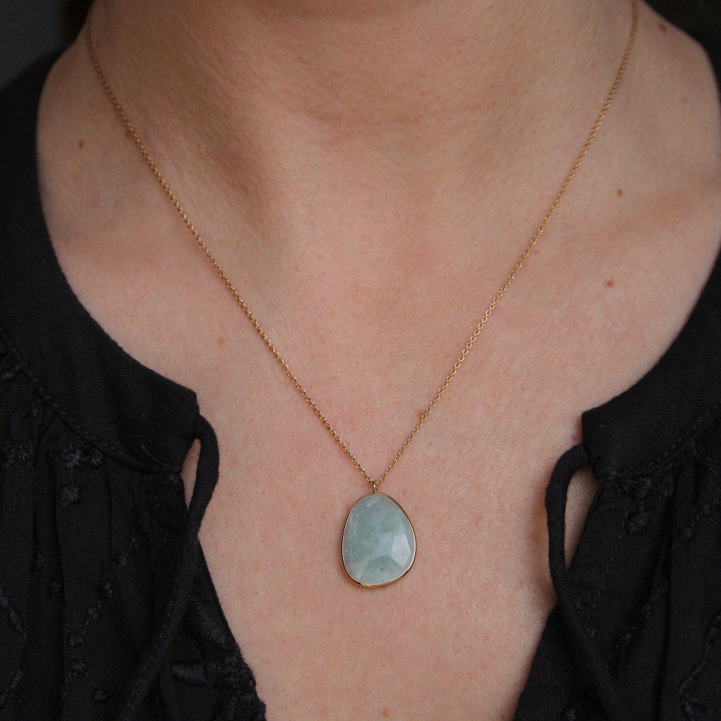 Load image into Gallery viewer, NKL-14K 14k Gold Amazonite Slice Pendant

