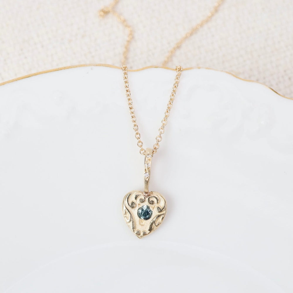 NKL-14K 14K Gold Necklace Heart Artifact Necklace with Mon