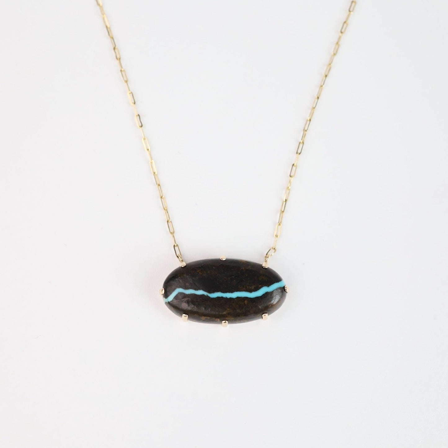 Load image into Gallery viewer, NKL-14K 14K Gold Necklace Oval Blackwater Turquoise
