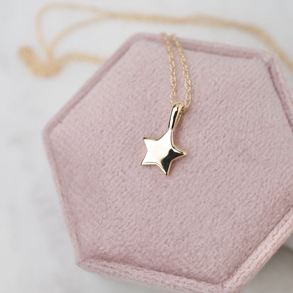 
                      
                        NKL-14K 14k Gold Star Pendant Necklace
                      
                    