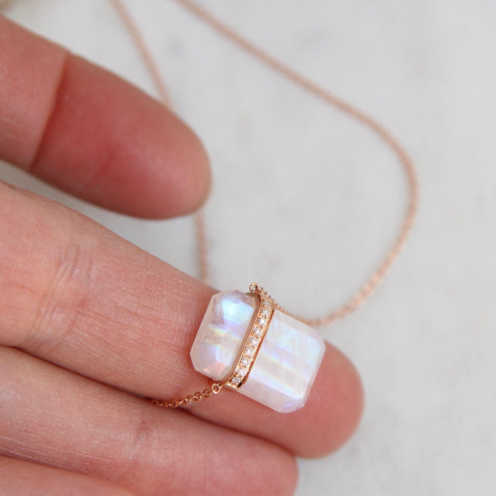 
                      
                        NKL-14K 14k Rose Gold Large Ethos Rainbow Moonstone with Diamond Band Necklace
                      
                    