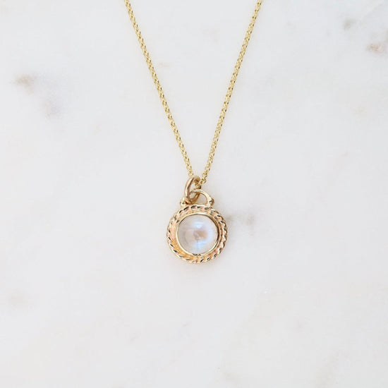 Load image into Gallery viewer, NKL-14K Gold Antiquarian Necklace with Moonstone
