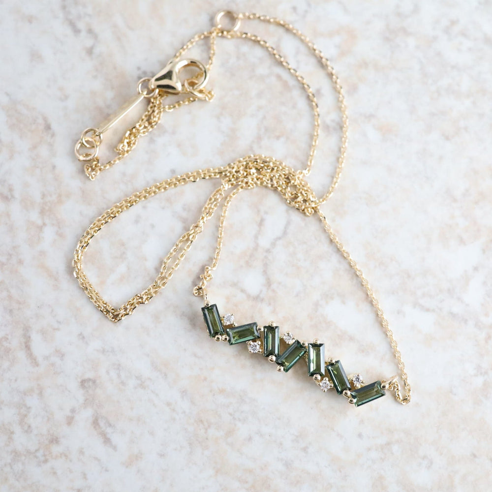 
                  
                    NKL-14K Gold Frenesia Green Envy Topaz Bar Necklace
                  
                