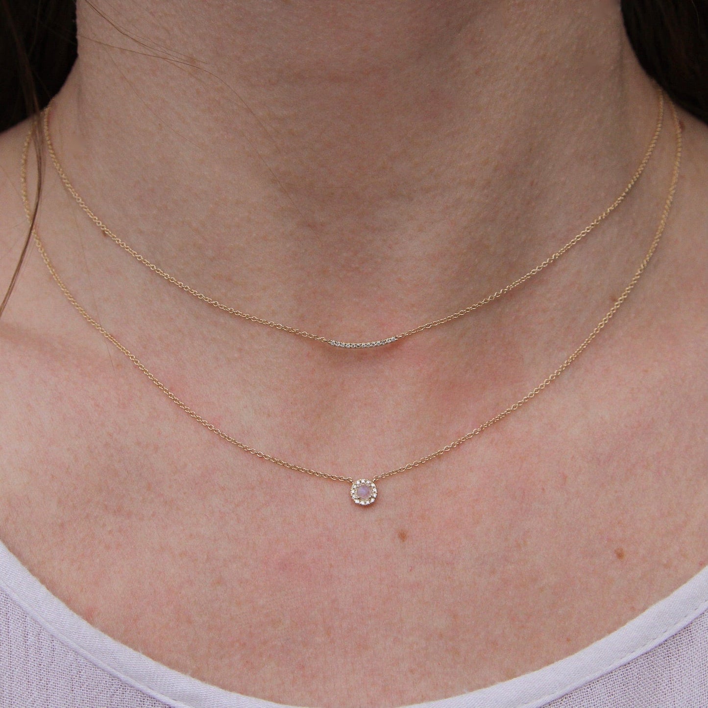 Load image into Gallery viewer, NKL-14K Mini Curved Bar Smile Necklace - 14K Yellow Gold
