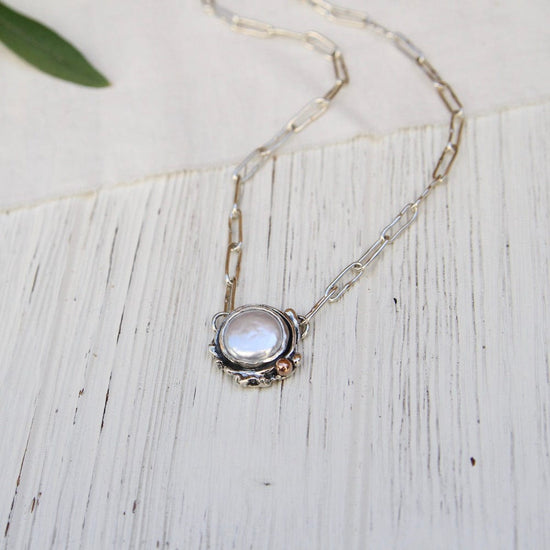 NKL-14K Pearl on Oval Chain Necklace