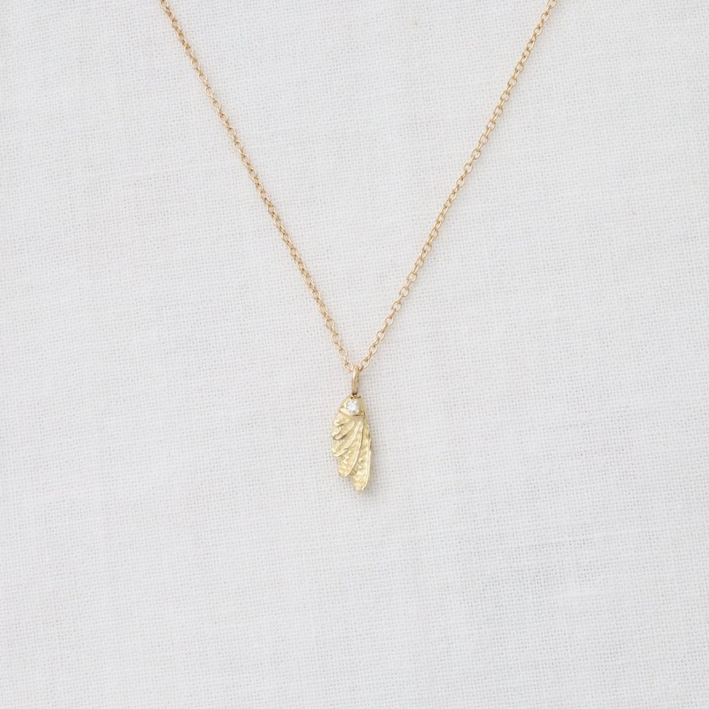 
                      
                        NKL-14K Small Angel Wing Diamond Necklace
                      
                    