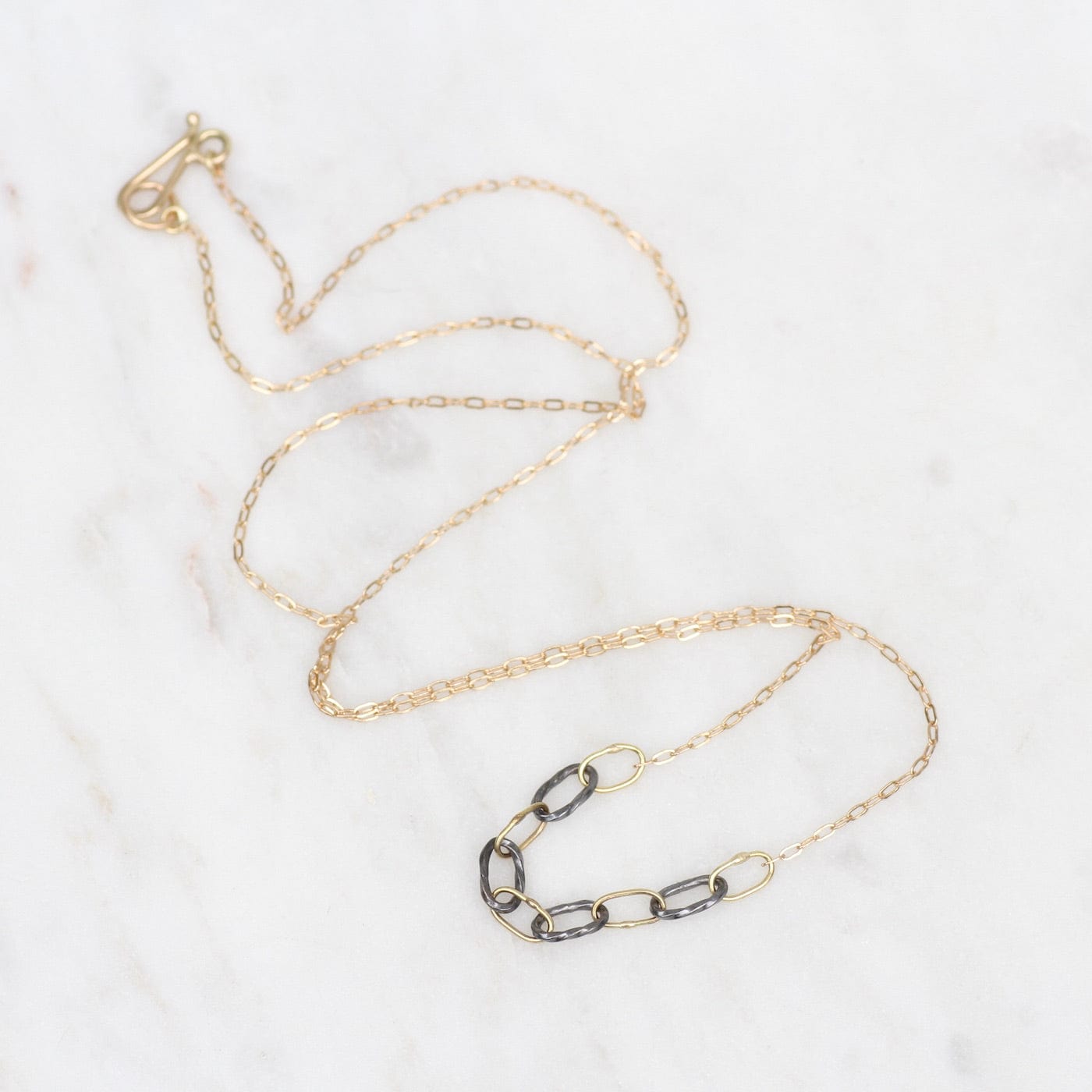 NKL-14K Two tone Baby Bowline Segment Necklace