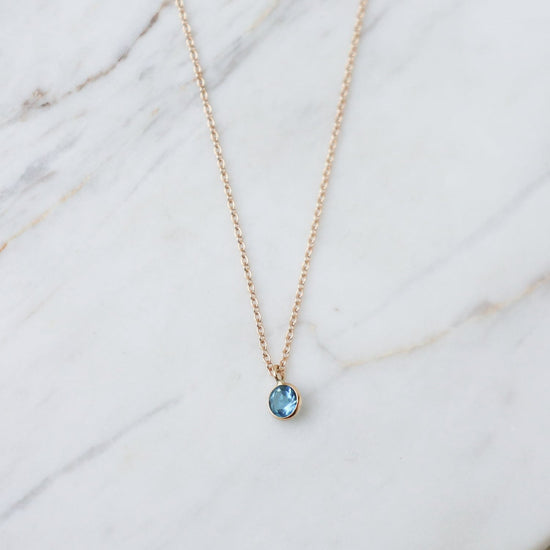 NKL-14K Yellow Gold & Dark Blue Topaz Solitaire Necklace