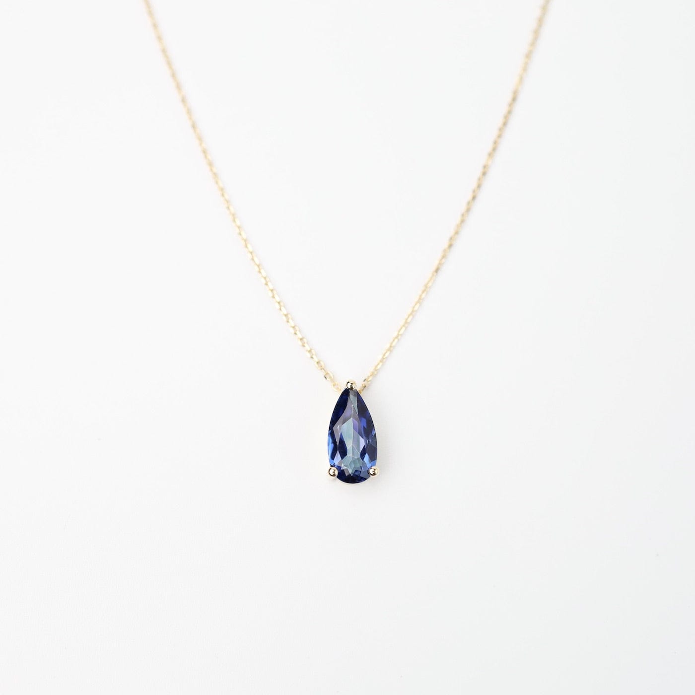 Load image into Gallery viewer, NKL-14K Yellow Gold Pear Shaped English Blue Topaz Necklace
