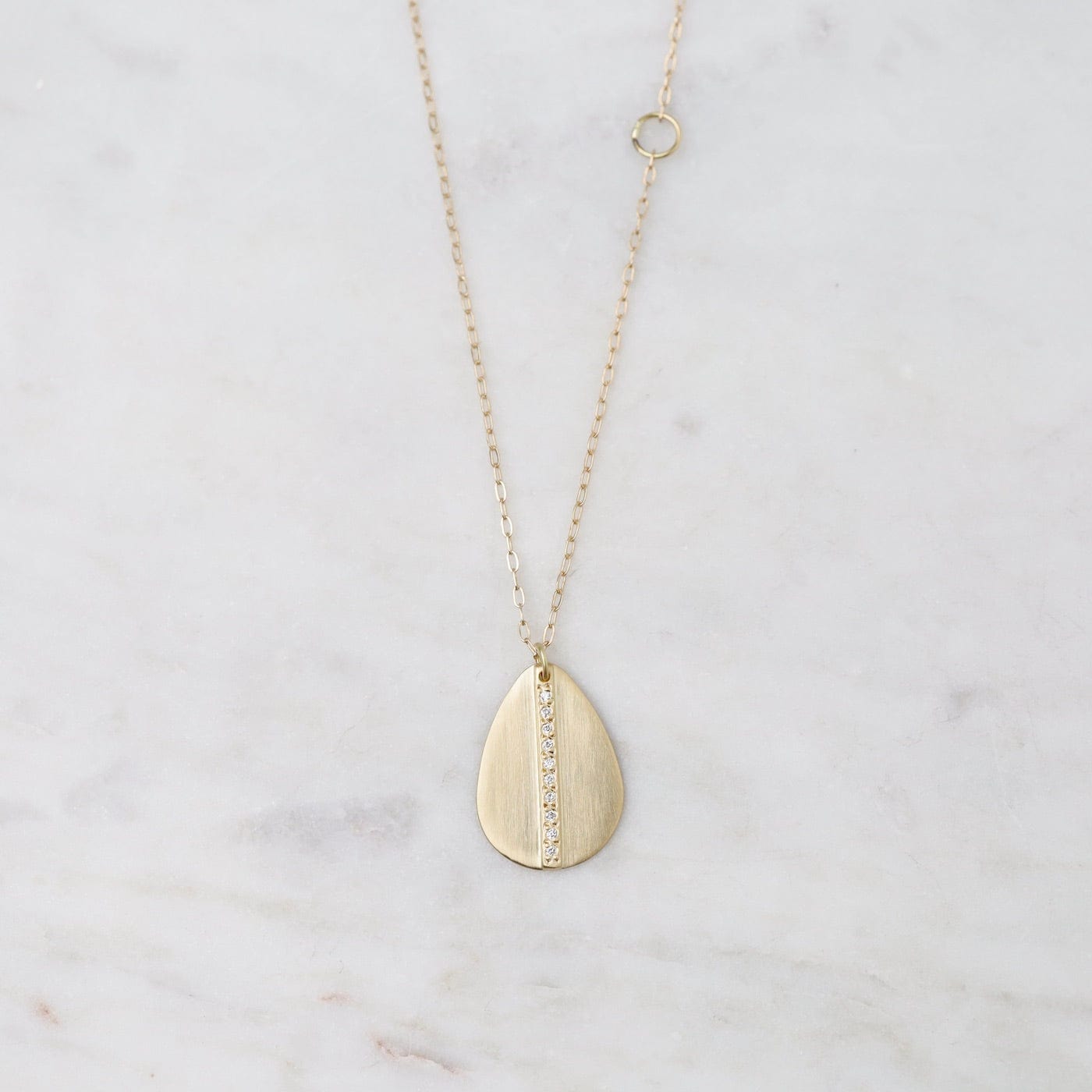 NKL-18K 18k Mod Pavé Teardrop Necklace