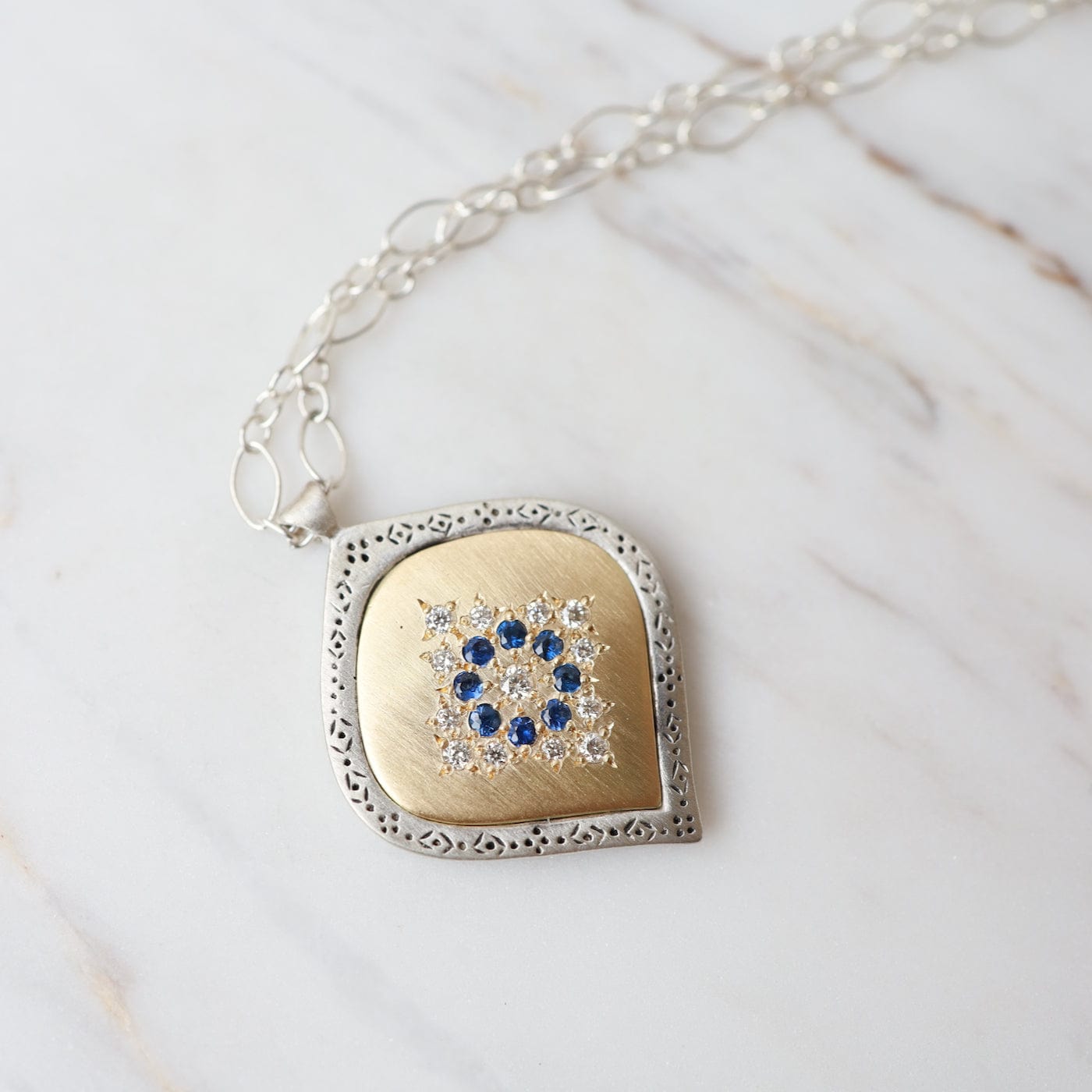 NKL-18K Allure Pendant with Sapphires Necklace