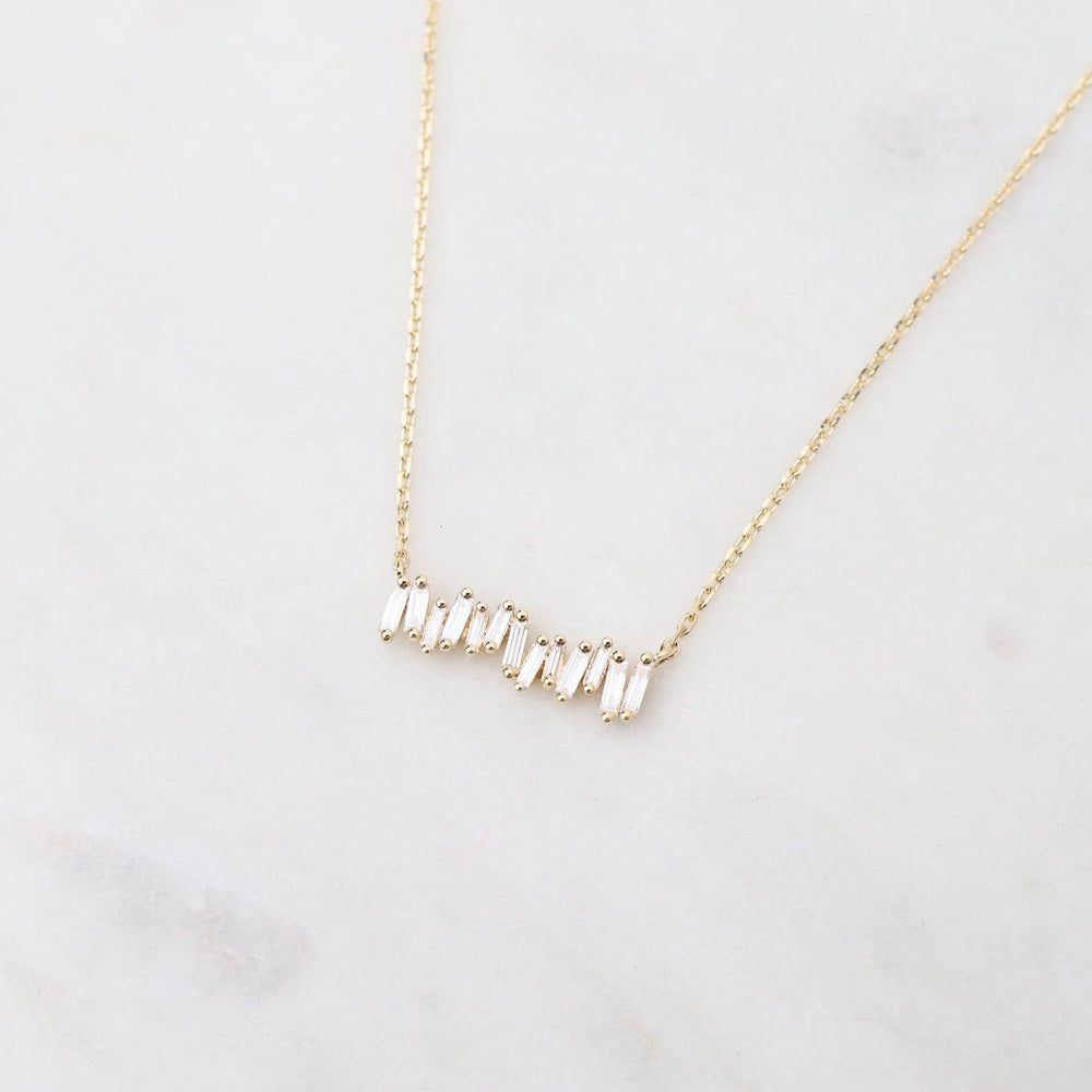 
                  
                    NKL-18K Diamnond Bar Pendant
                  
                