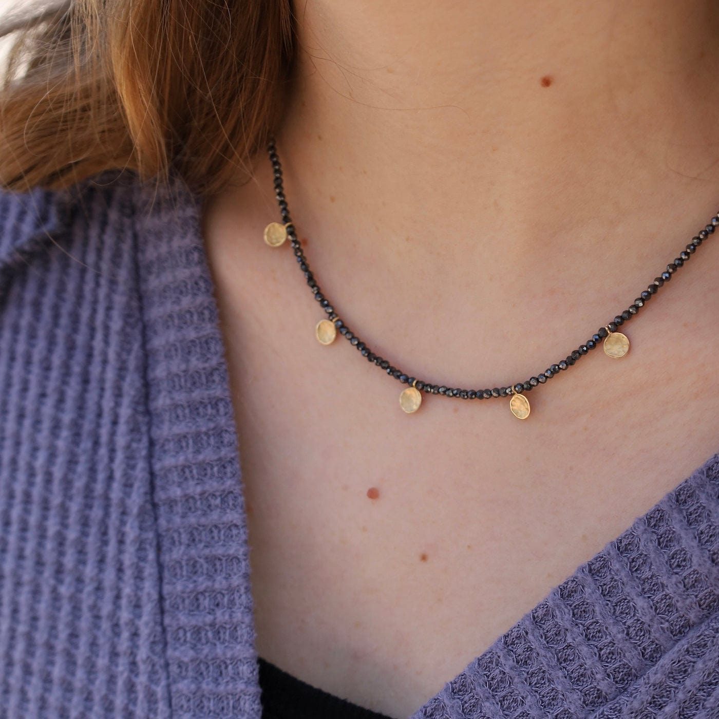 NKL-18K Hematite Mini Hammered Disc Station Necklace