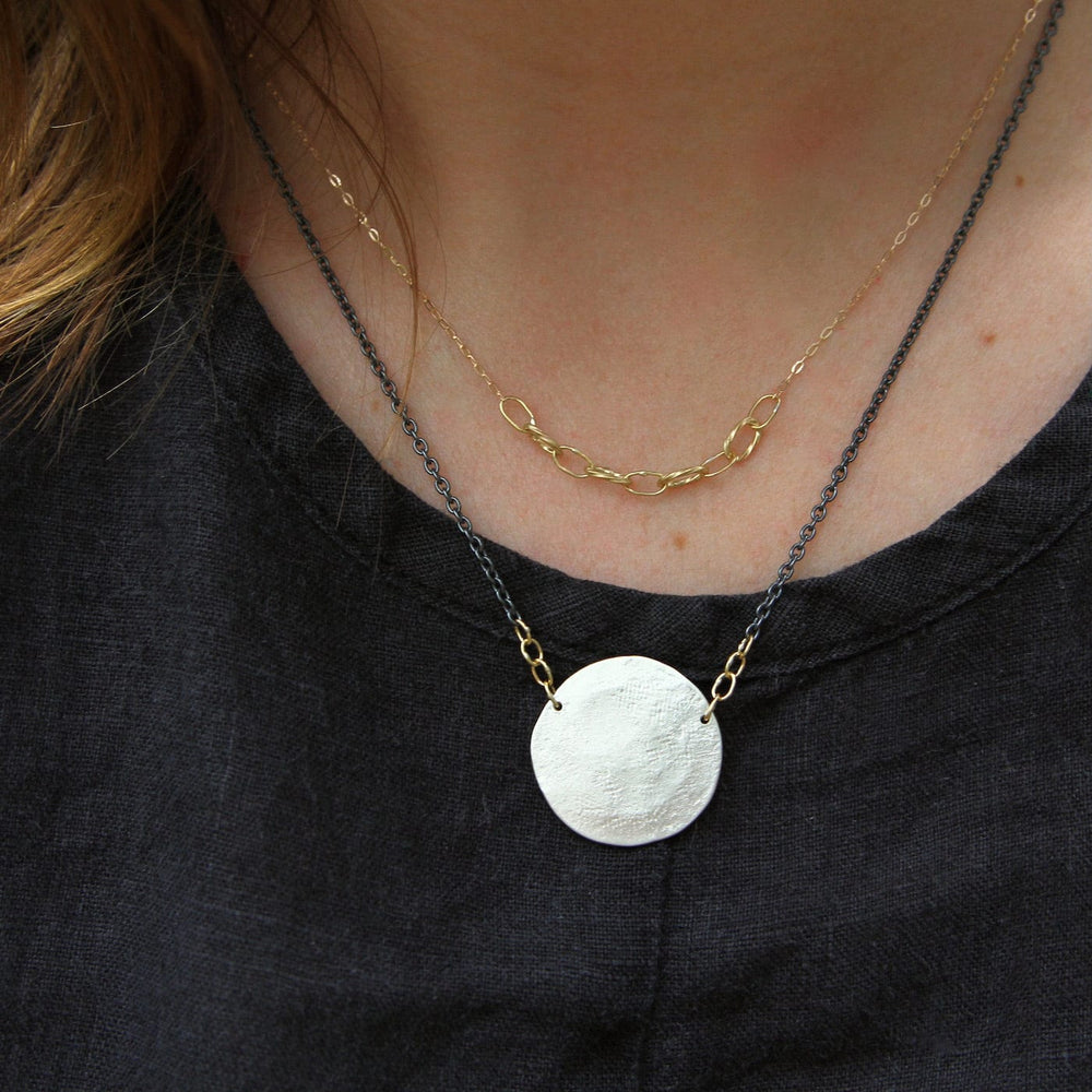 NKL-18K Paper Moon Necklace