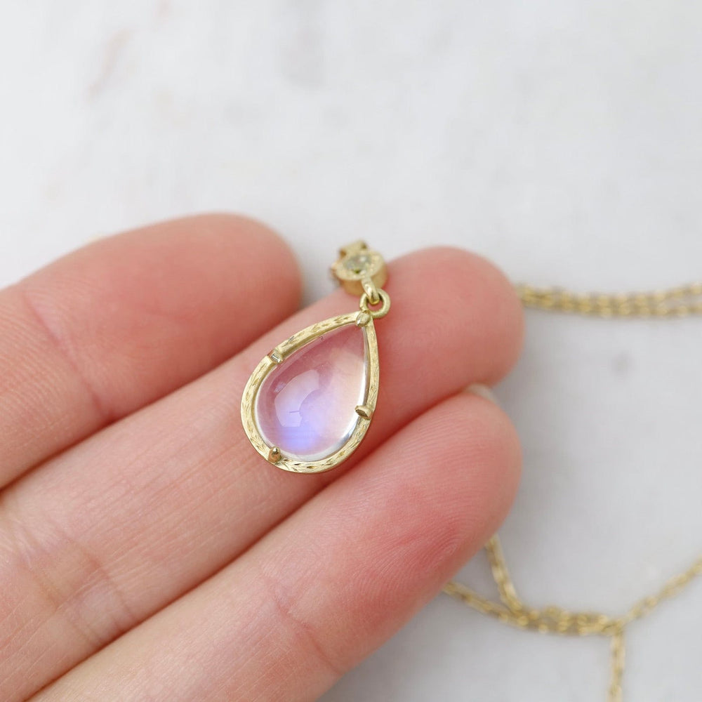 
                      
                        NKL-18K Prong Pear Moonstone Necklace
                      
                    