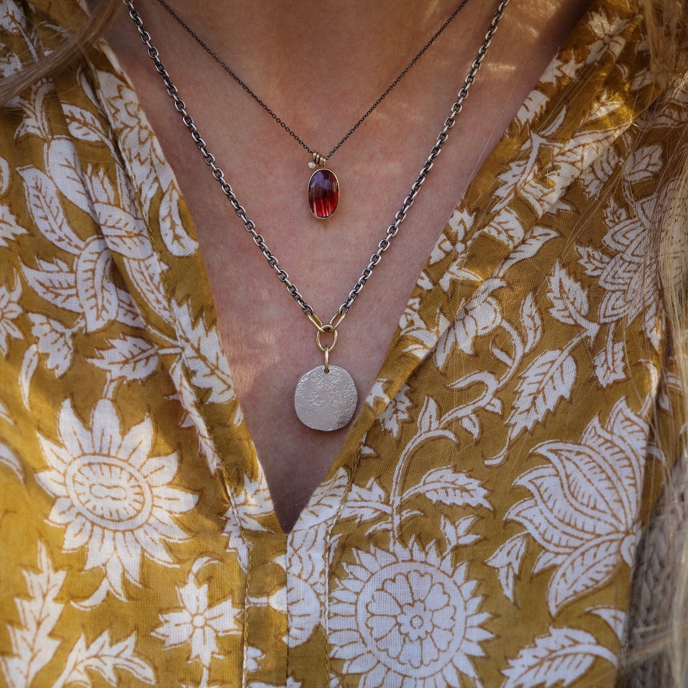 NKL-18K Silver Medallion + 18K Links Necklace