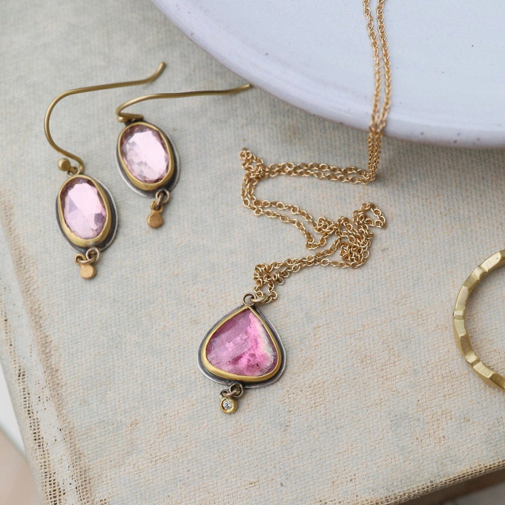 
                      
                        NKL-22K Rose Cut Pink Tourmaline Teardrop with Dangling Diamond Dot Necklace
                      
                    