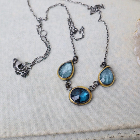 NKL 3 Crescent Rim Necklace with Teal Kyanite & Aquama
