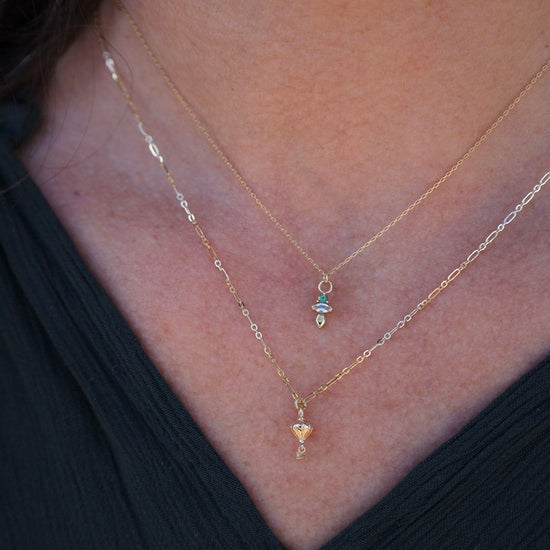 Load image into Gallery viewer, NKL-9K 9k Yellow Gold Roma Necklace with Lucky Lantern Dr
