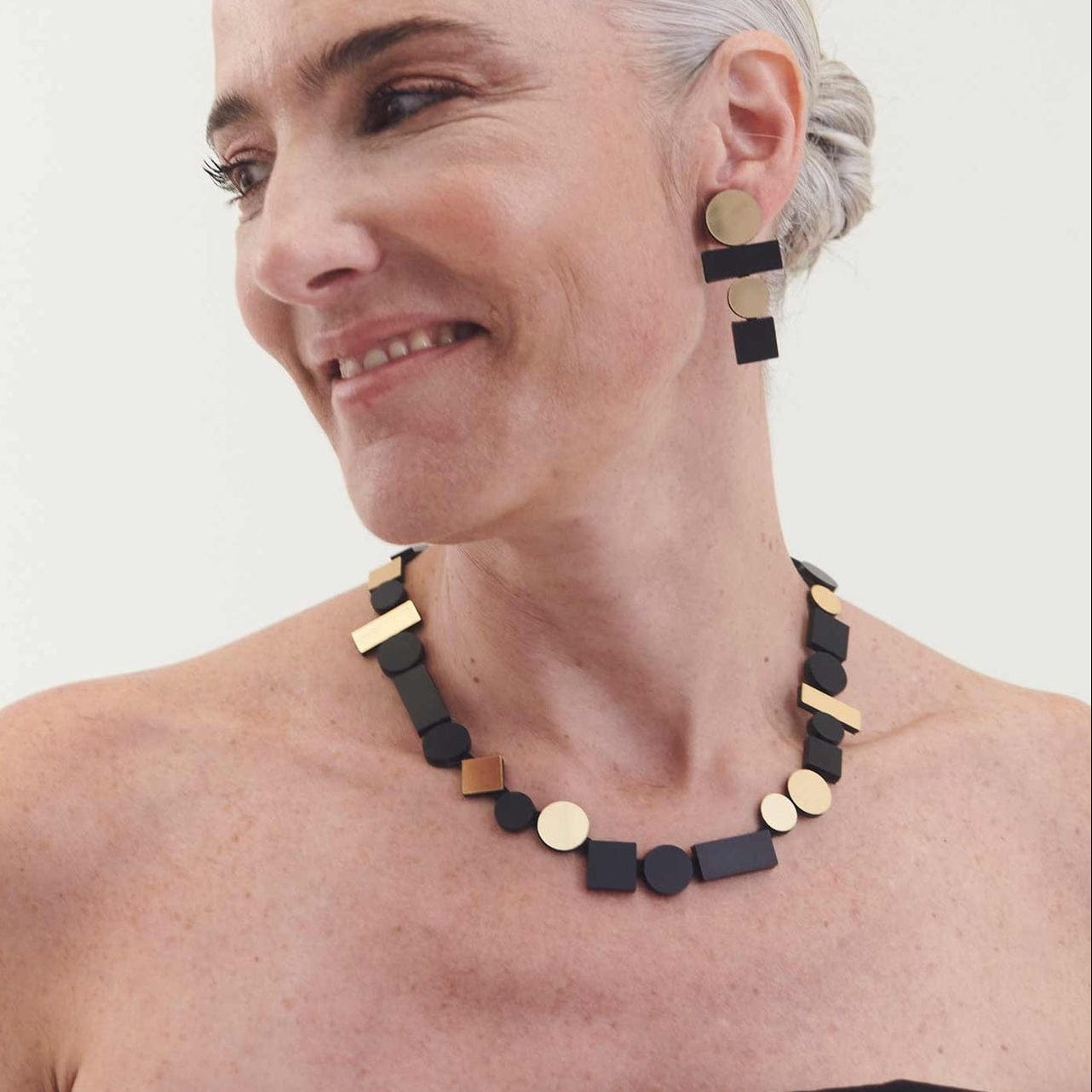 NKL Black Gold Bauhaus Necklace