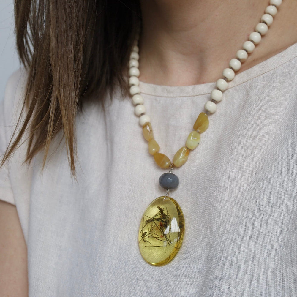 
                      
                        NKL Bone & Yellow Jade Necklace with Amber Pendant Necklace
                      
                    