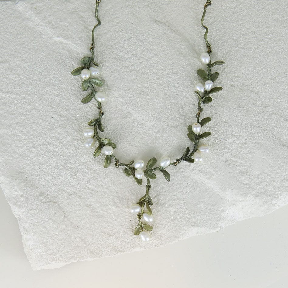 
                      
                        NKL BOXWOOD PEARL NECKLACE
                      
                    