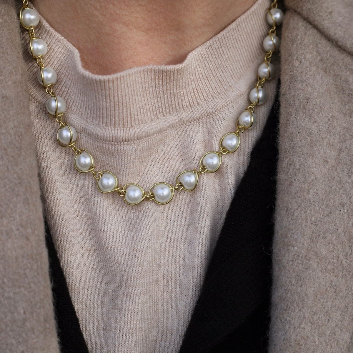 NKL-BRASS 8mm Glass Pearl Necklace - Adjustable 16"-18" - Sh