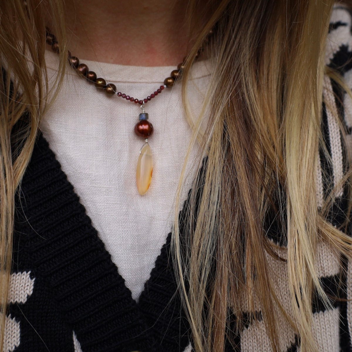 NKL Copper Pearl with Agate Drop Necklace