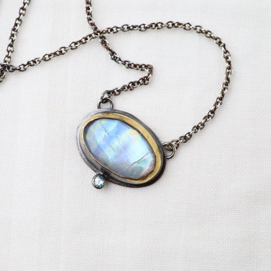 NKL Crescent Rim Necklace with Moonstone
