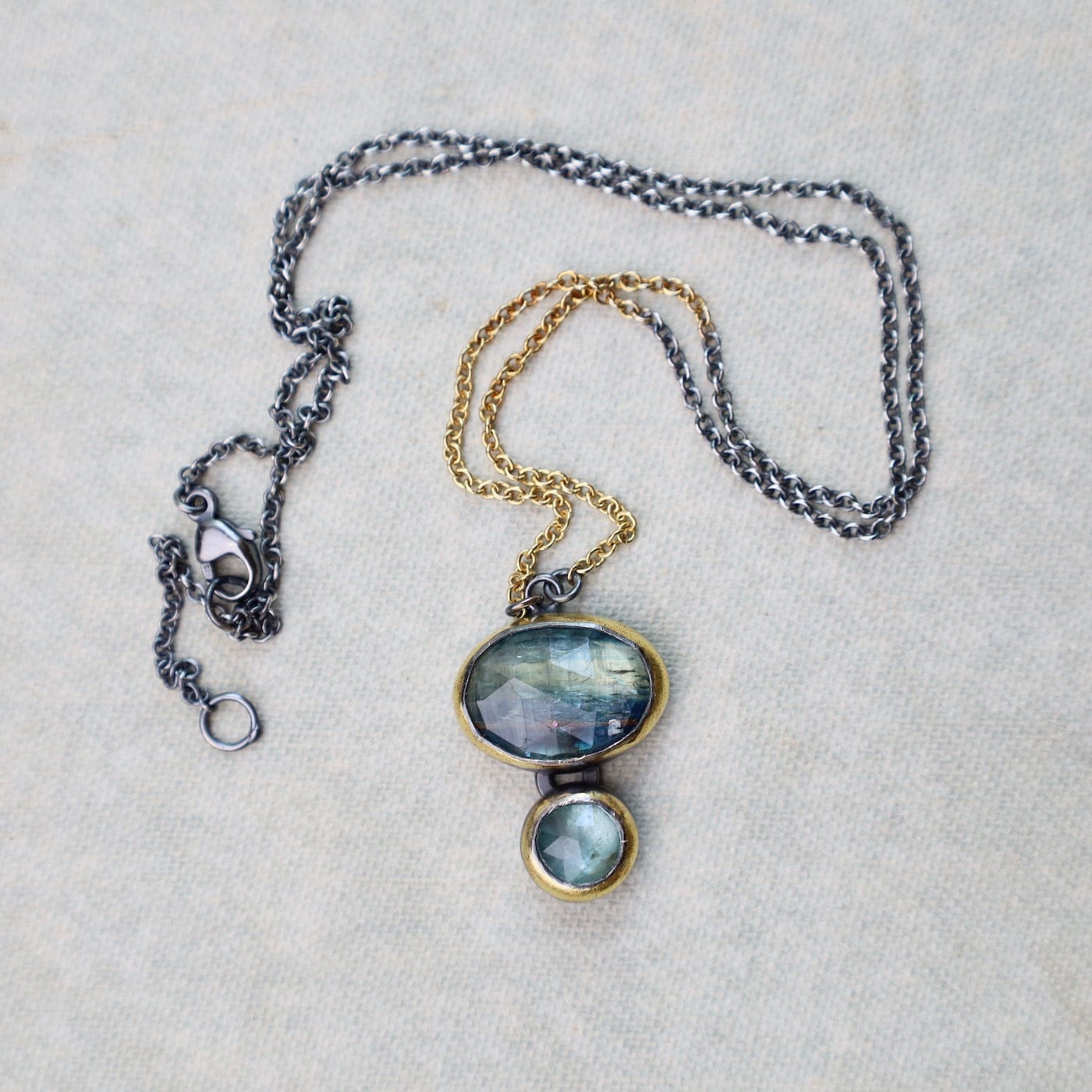NKL Double Rim Necklace with Split Chain - Bi-color Kyanite & Sky Kyanite