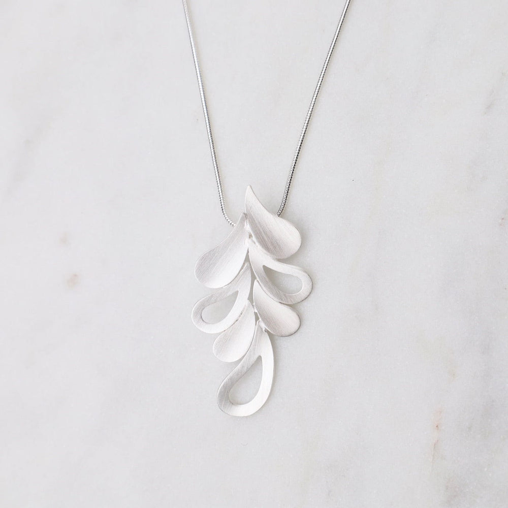 
                      
                        NKL Droplet Pendant Necklace
                      
                    