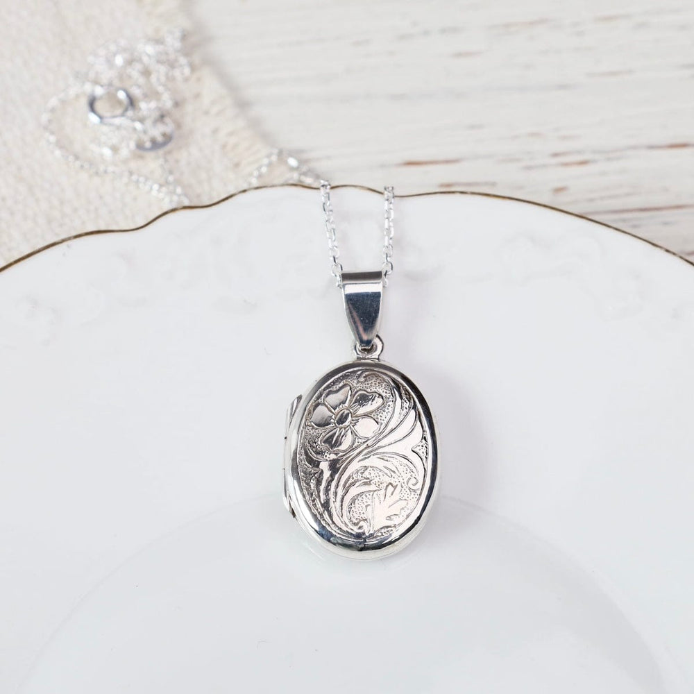 NKL Etched Floral Oval Locket Necklace