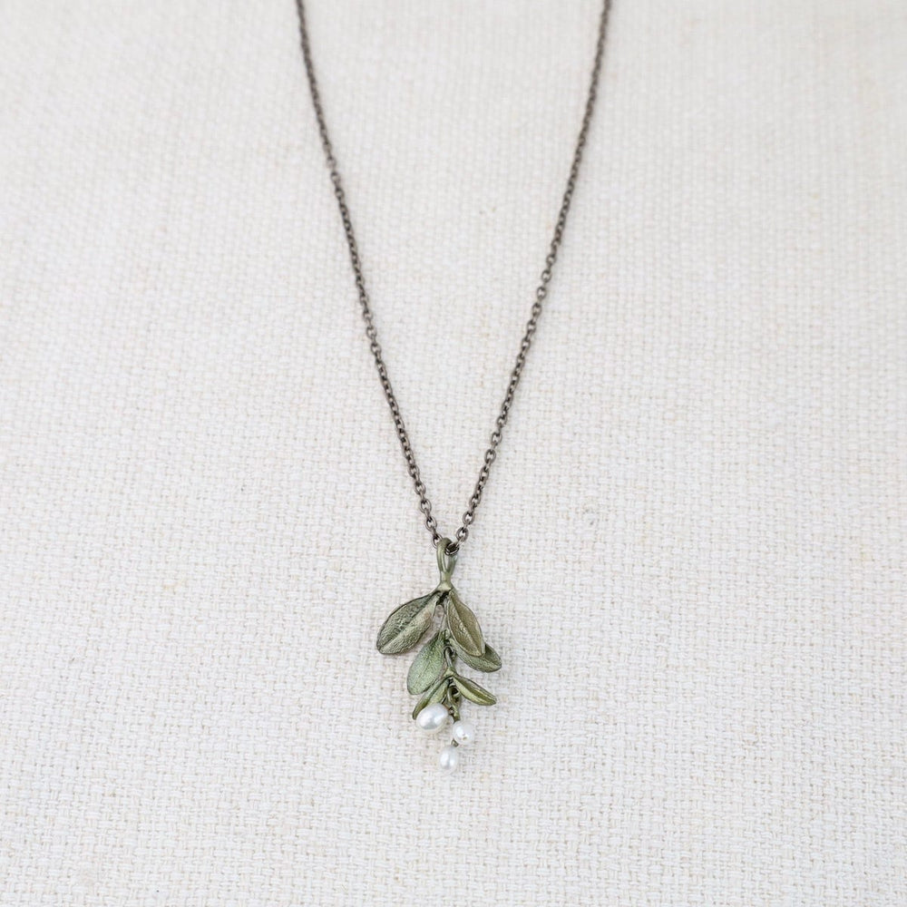 
                  
                    NKL Garden Vine Pendant
                  
                