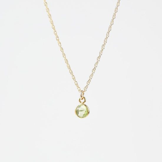 NKL-GF 14k Gold Filled Chain with 6mm Bezel-Set Peridot P