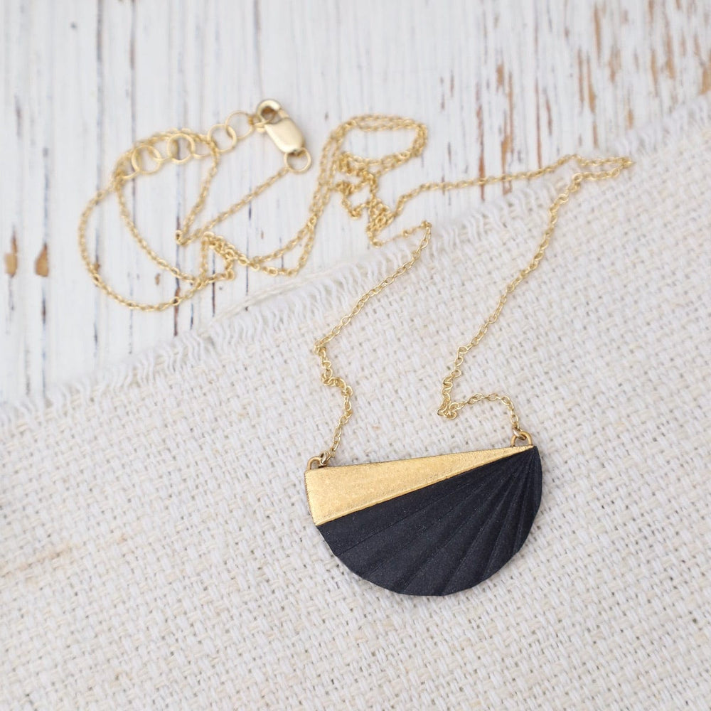 
                  
                    NKL-GF Black Chiton Necklace Wide
                  
                