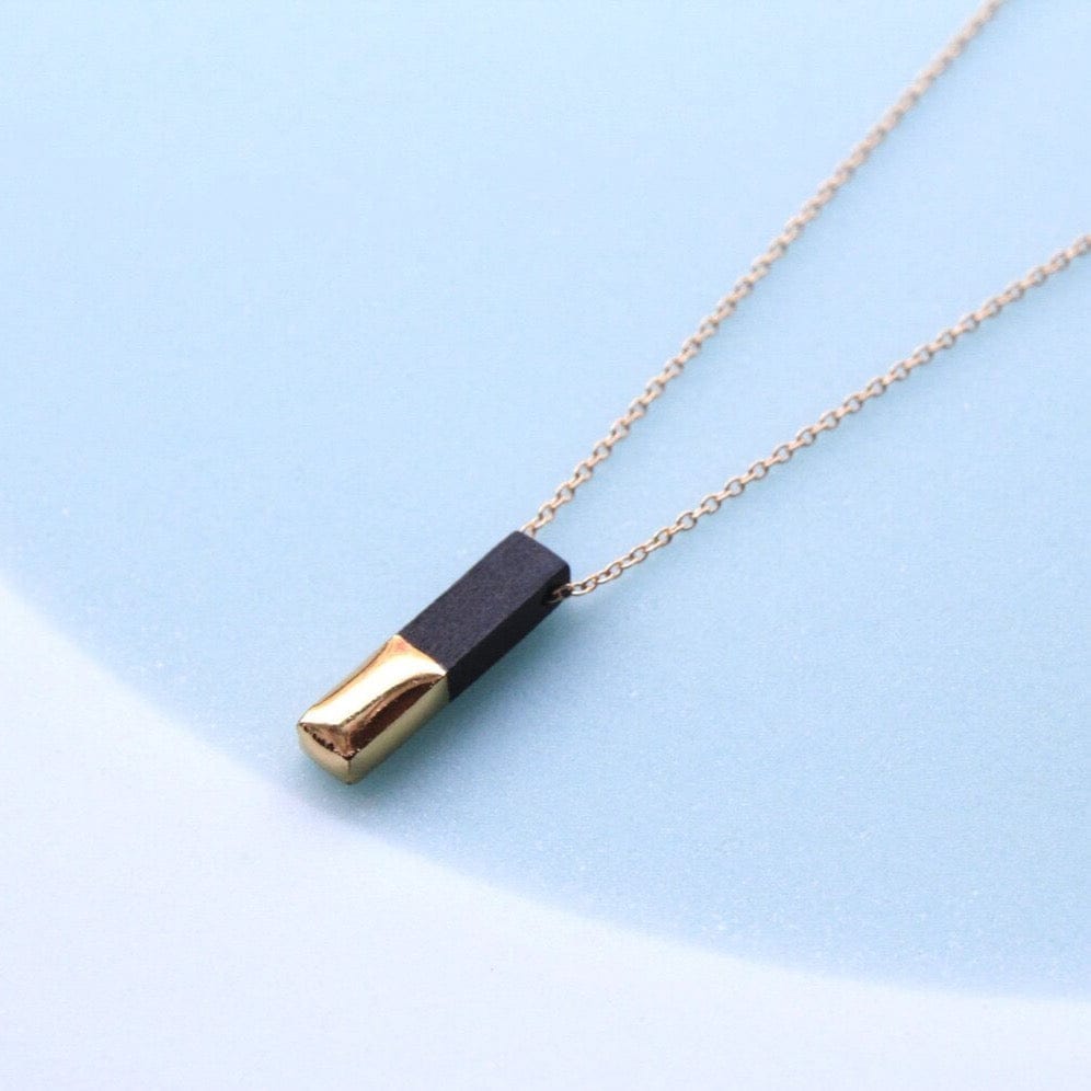 
                      
                        NKL-GF Black Gold Dipped Bar Neckalce
                      
                    