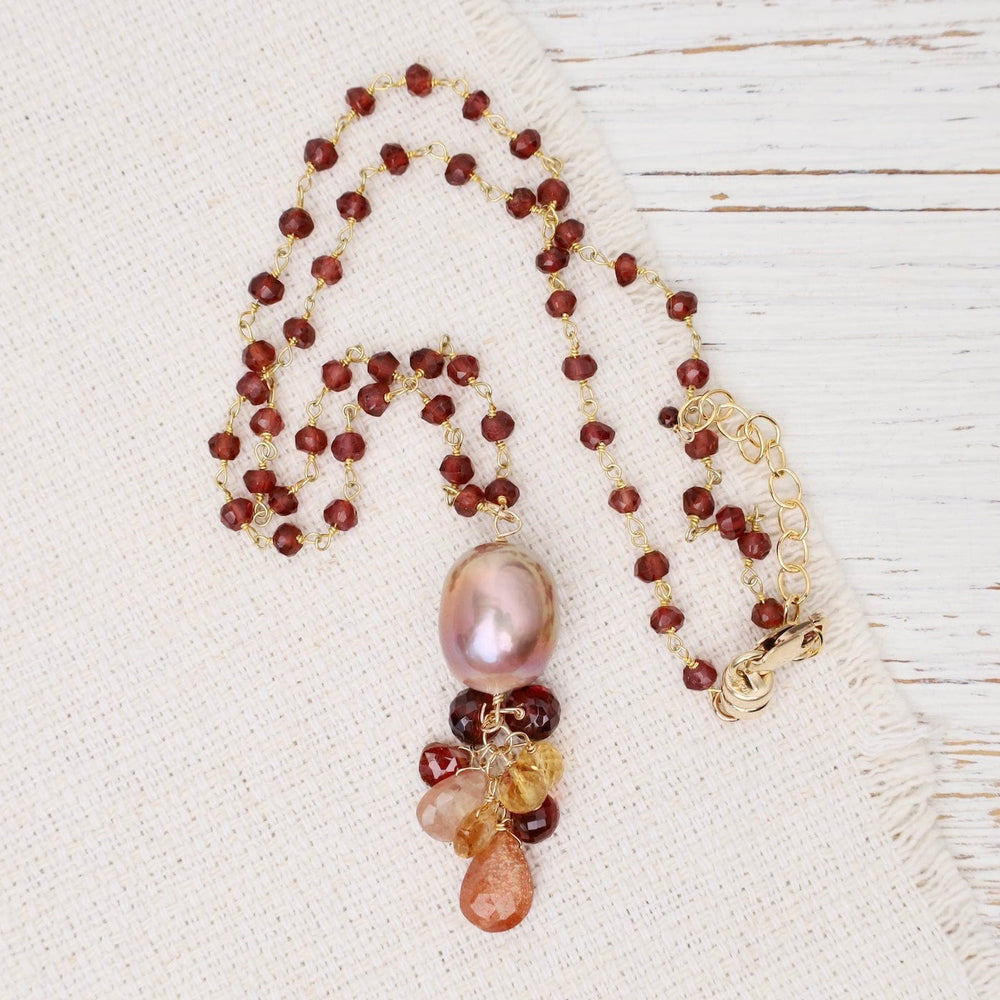 
                  
                    NKL-GF Champagne Edison pearl, sunstone, garnet, citrine,
                  
                