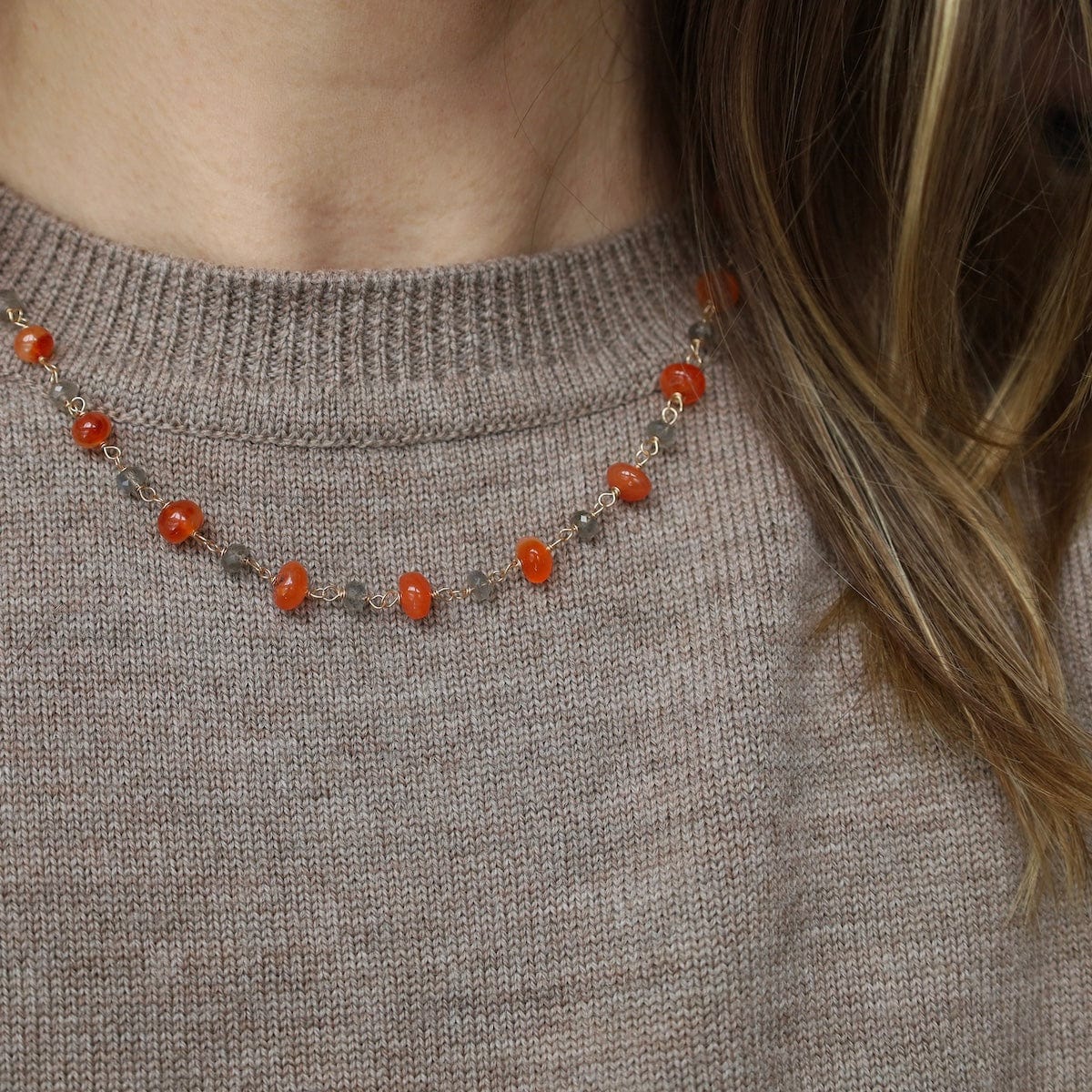 NKL-GF Chunky Carnelian & Labradorite Hand-tied Bead Chain Necklace