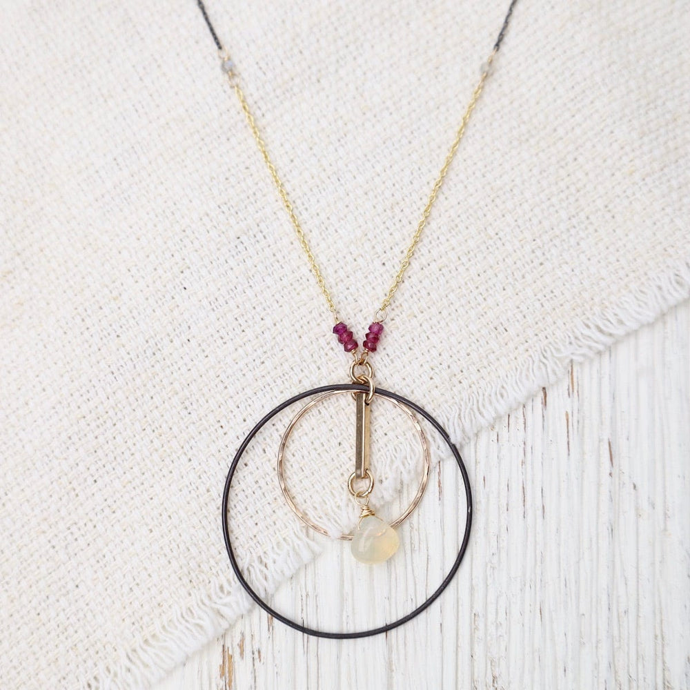 NKL-GF Circle Pendant with Opal Necklace