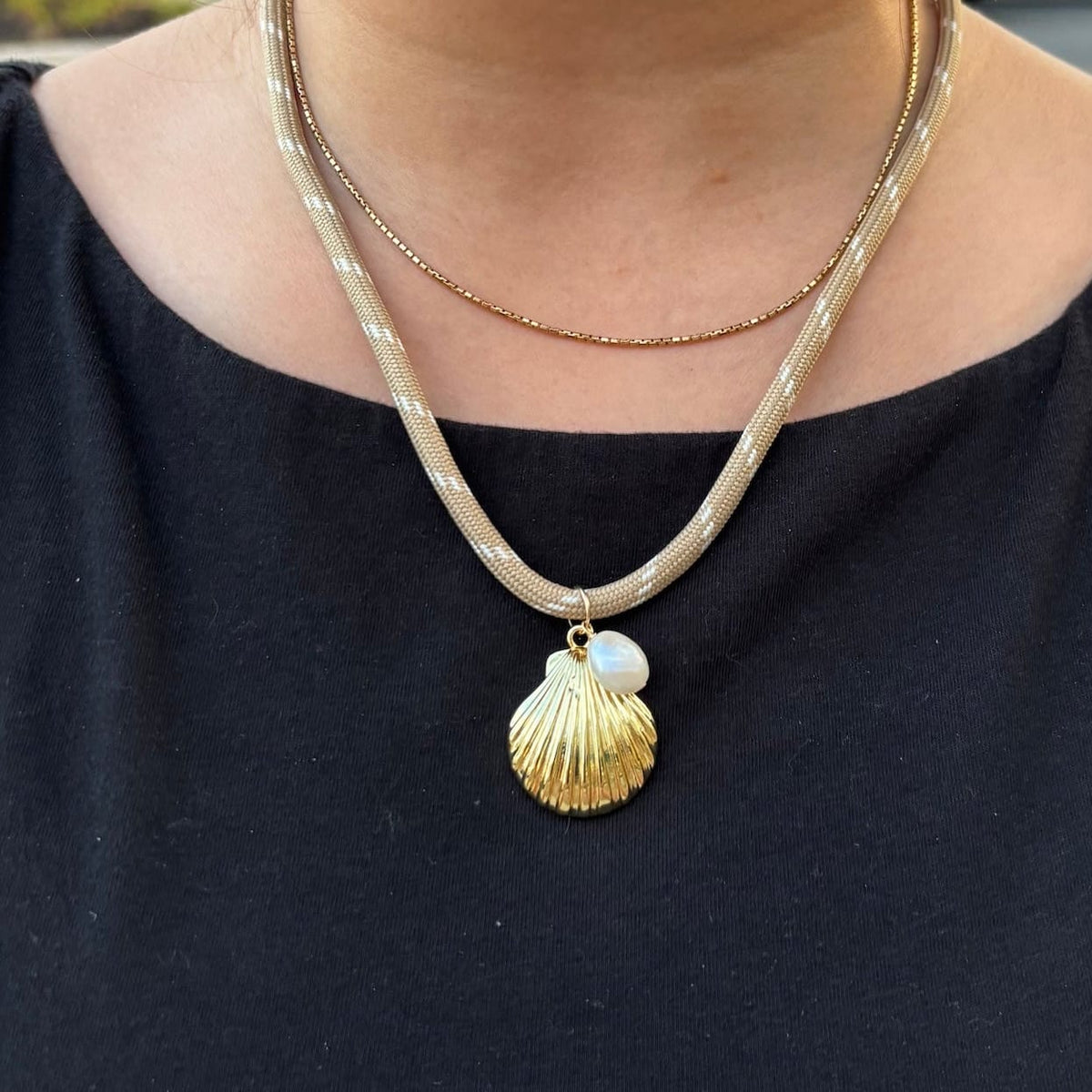 NKL-GF Colleen Pearl Shell Beachy Cord Necklace
