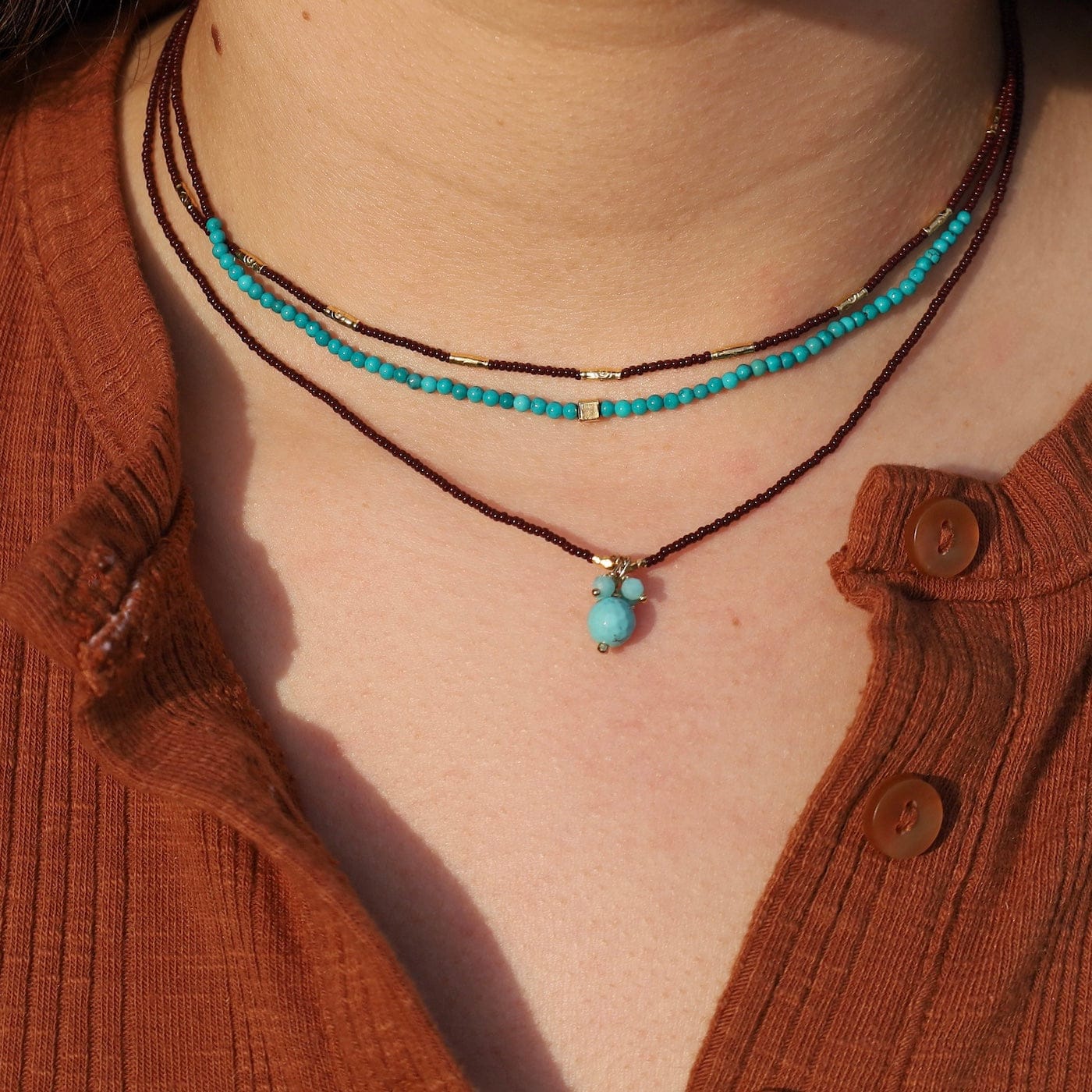 NKL-GF Dark Brown Seed Beads With Amazonite & Turquoise Cluster Necklace