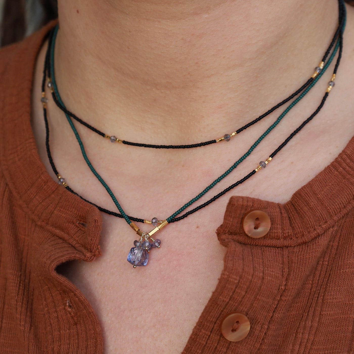 NKL-GF Dark Green Seed Beads & Mystic Quartz Cluster Necklace